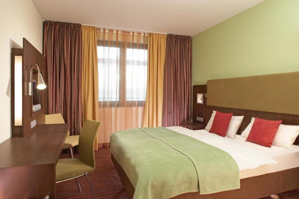 Qualitel Wilnsdorf Hotel Exterior photo